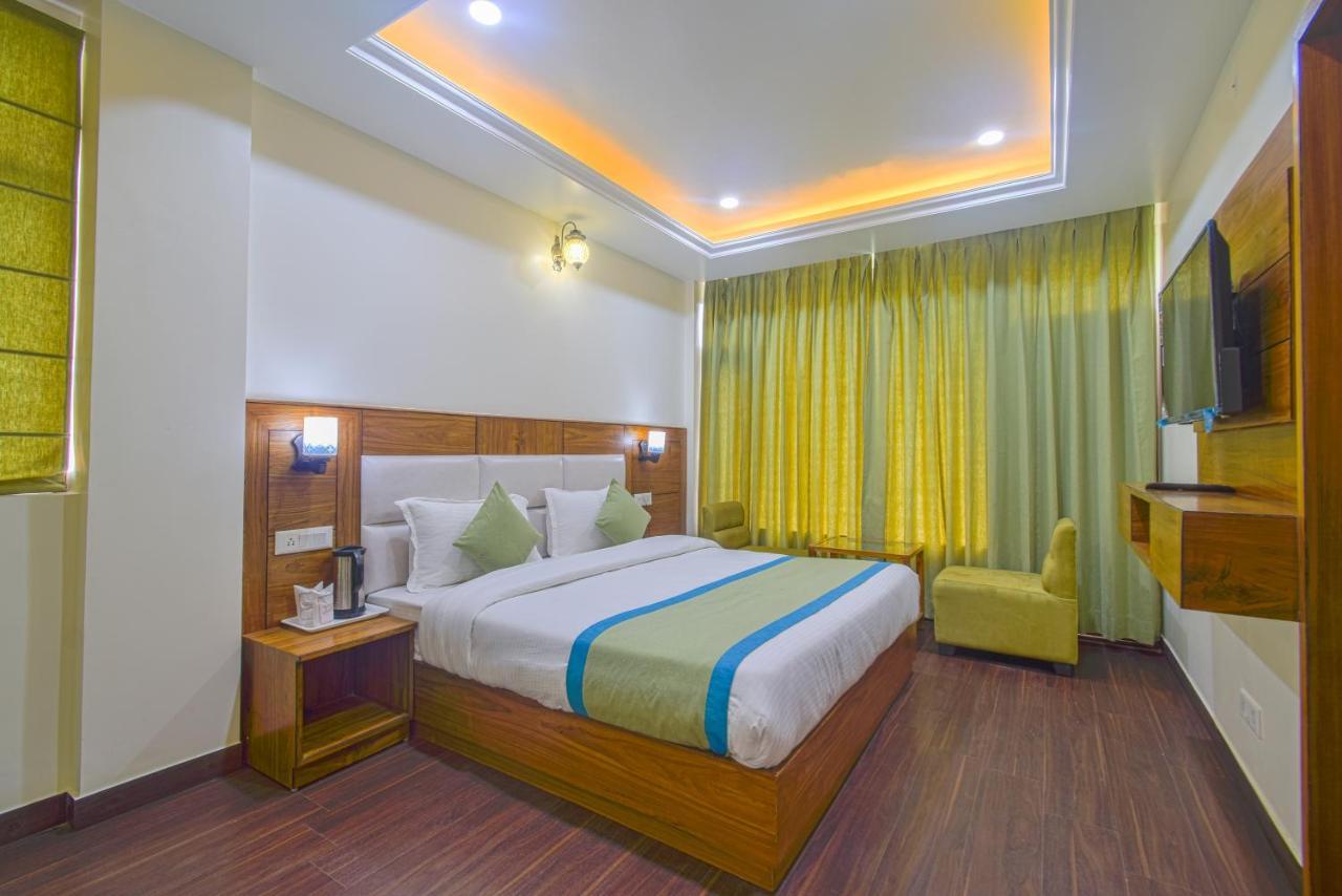 Hotel The Paal Шимла Экстерьер фото